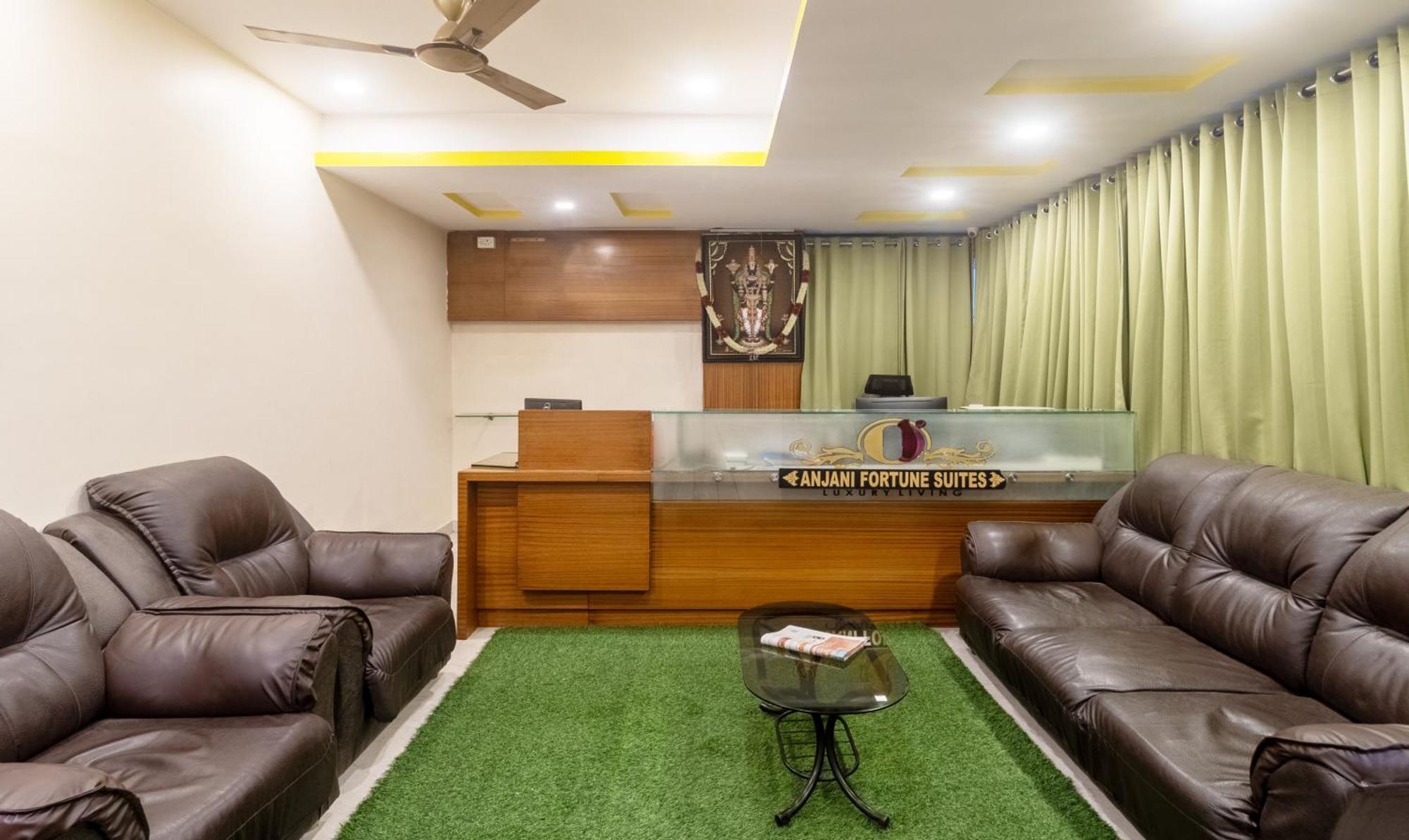 Treebo Anjani Fortune Suites Bangalore Exterior foto